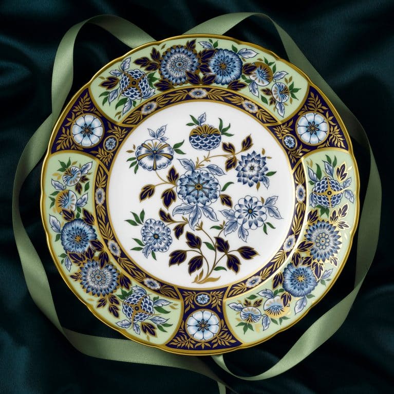 Imari Accents Dinner Set