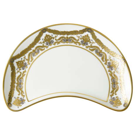 Pearl Palace Crescent Salad Plate (26cm) Product Image