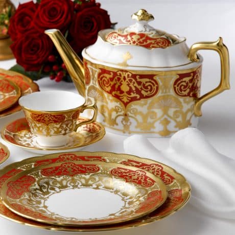 Heritage Red and Cream Build A Dinner Service Product Image