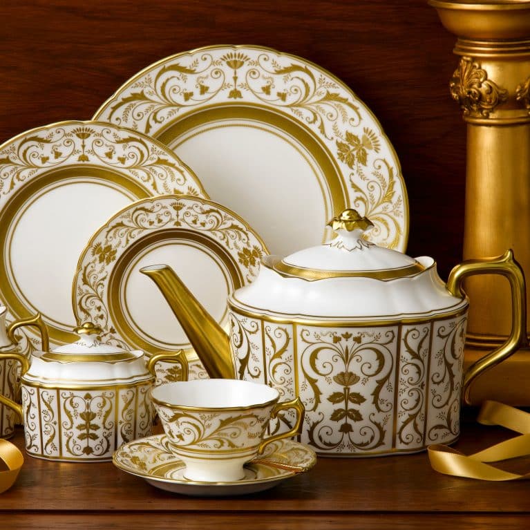 Regency White Dinner Set