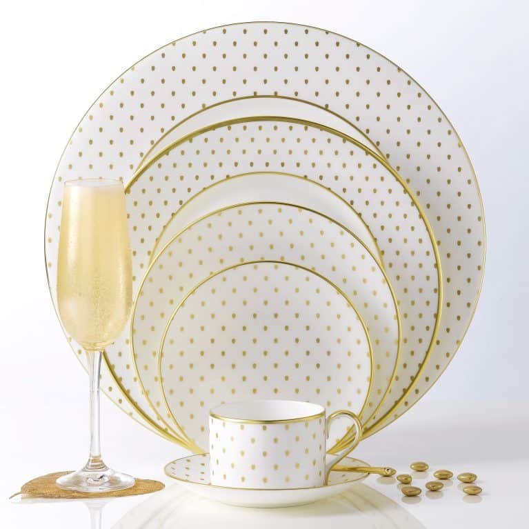 W1 White Dinner Set