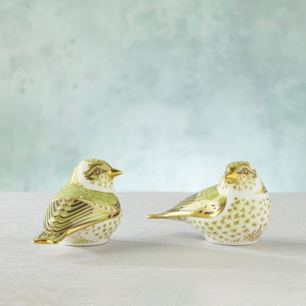 Fine bone china bird paperweight chiff chaff