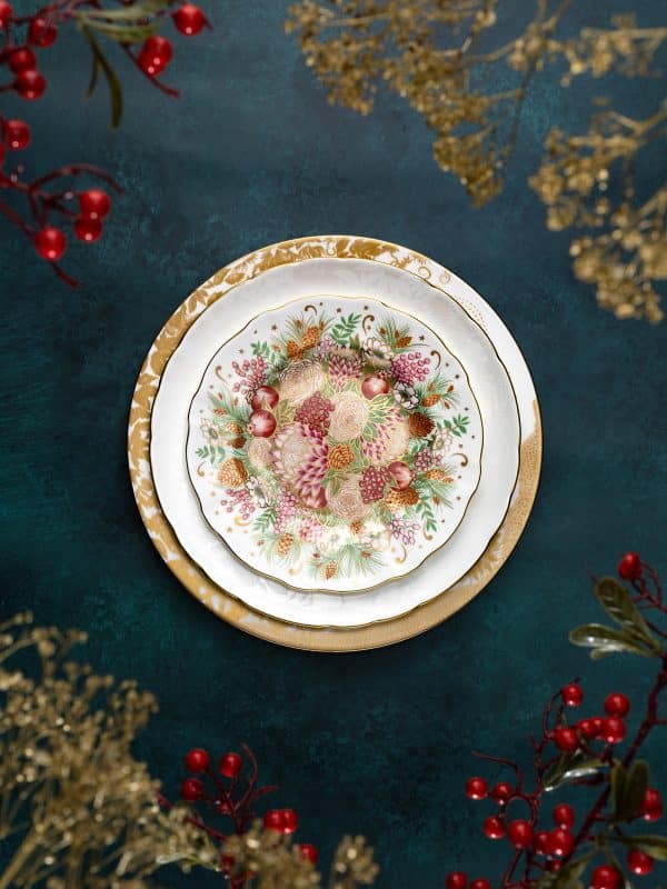 Christmas Holiday Bouquet Accent Plate