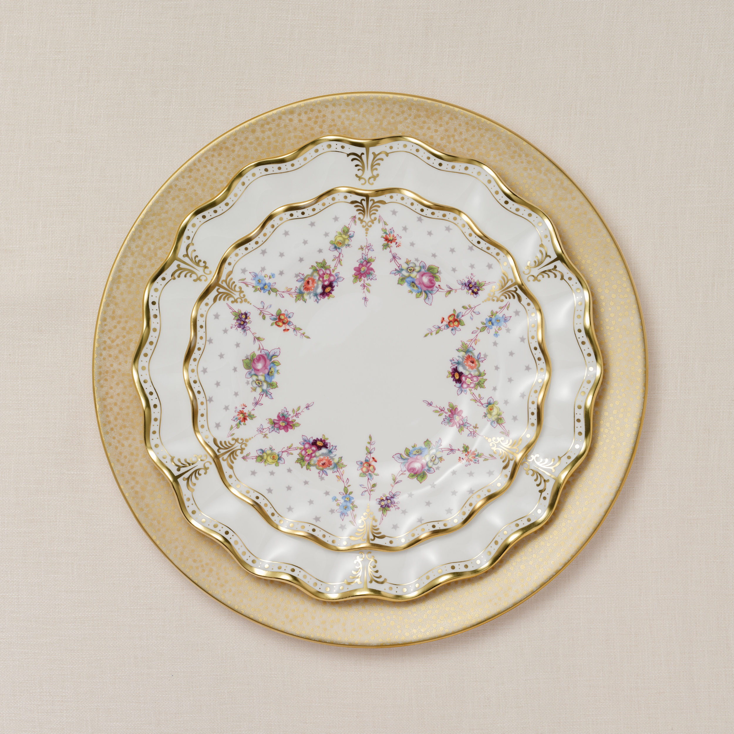 Royal Antoinette Bread and Butter Plate (25cm) - Royal Crown Derby